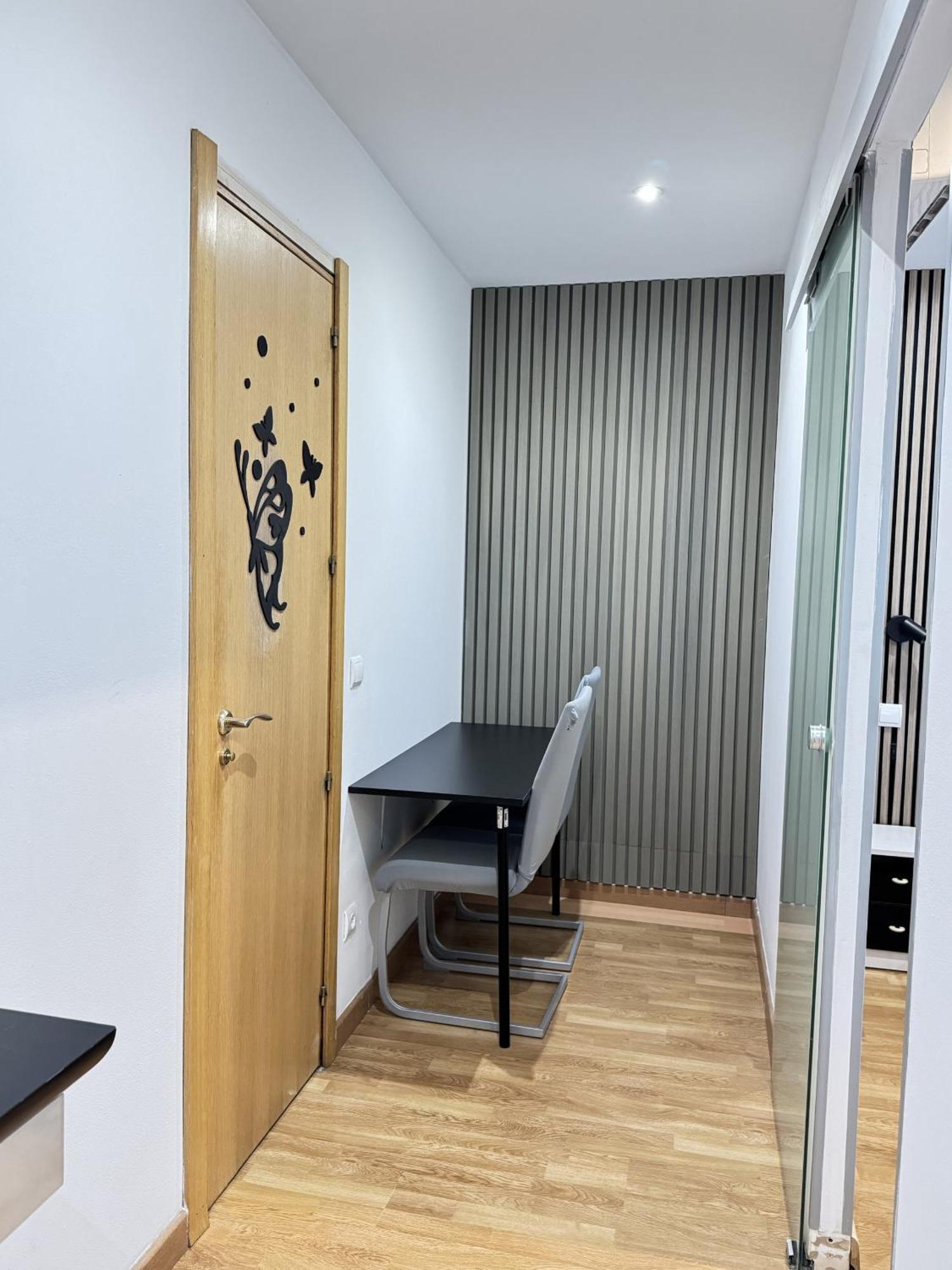 Apartamentos Day Madrid San Antonio Centro Gran Via Sol Malasana Exterior photo